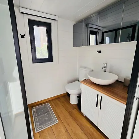 Natural Garden Tiny House Yalıkavak